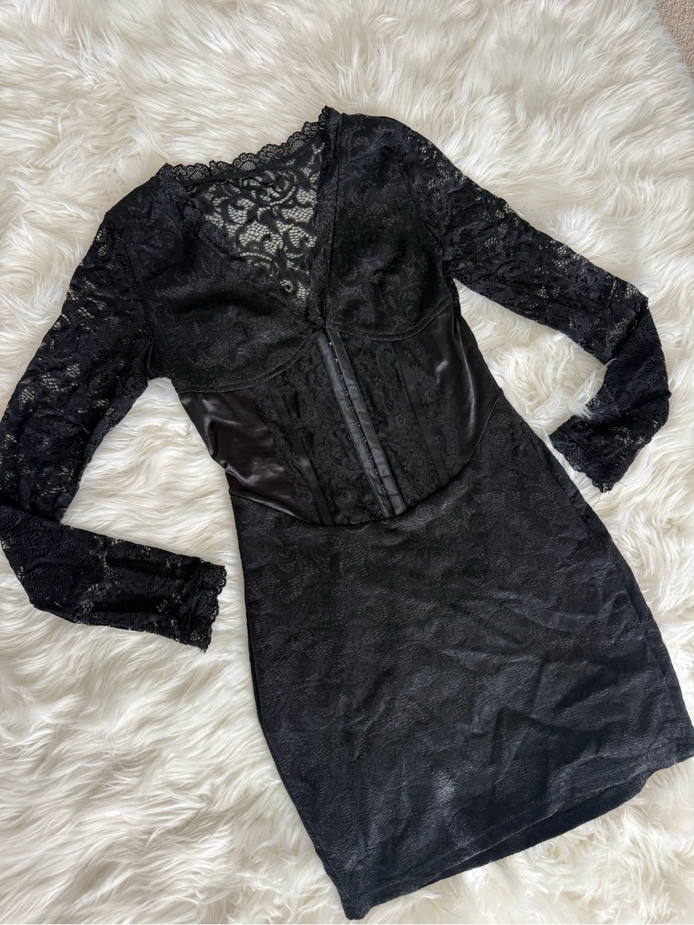 Black Lace Long Sleeve Bodycon Corset Dress